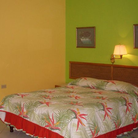 Coral Cove Marina Hotel Chaguaramas Exteriér fotografie